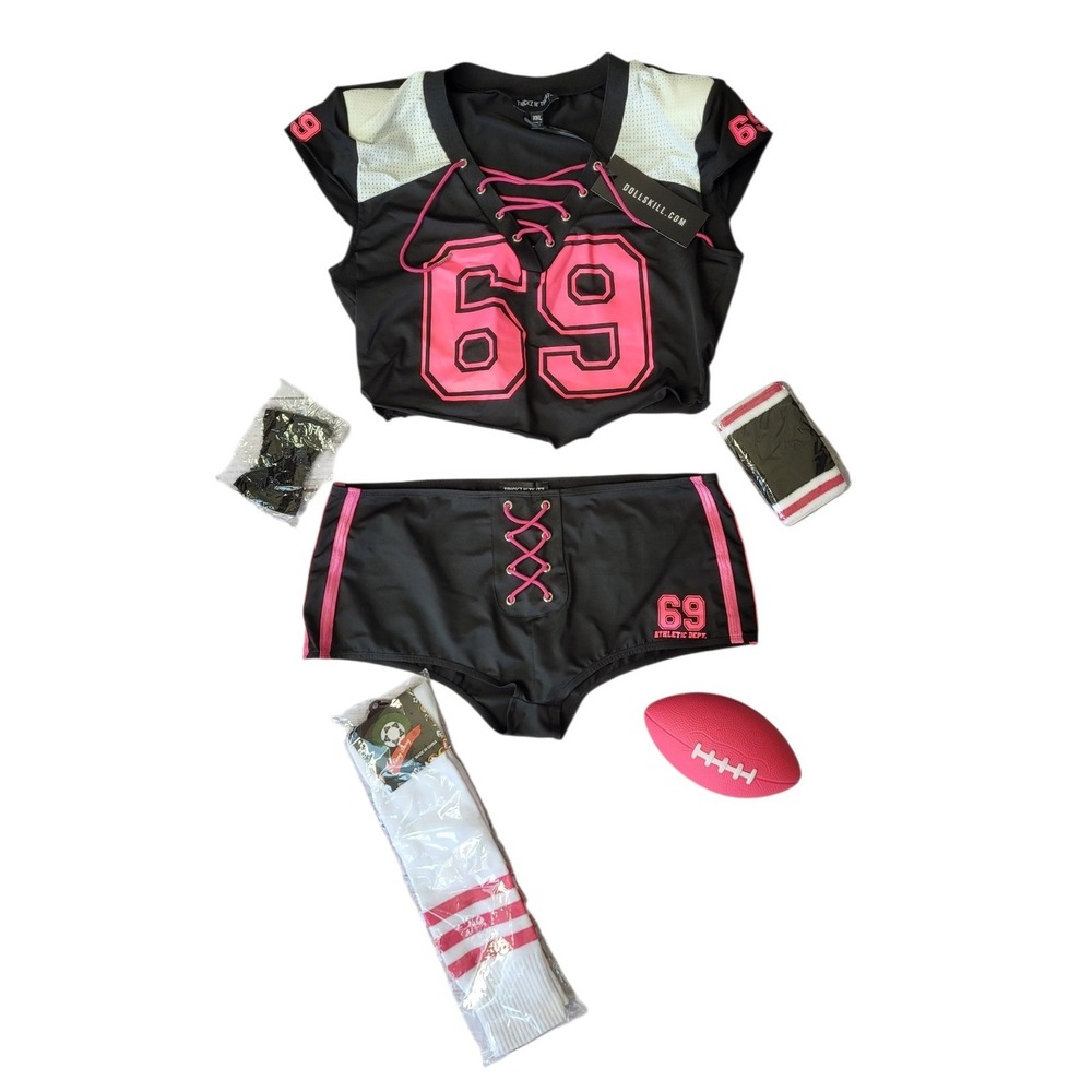 DOLLS KILL Trickz N' Treatz XXL Lace Up Football Costume Kenzie Love Island